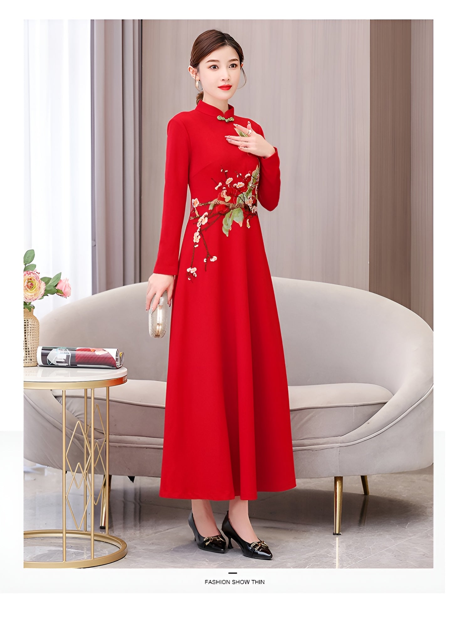 Red Cheongsam Elegant Long-sleeved Embroidery Dress