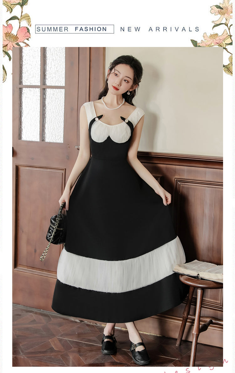 Black And White Pleated Buckle Retro Elegant Dress