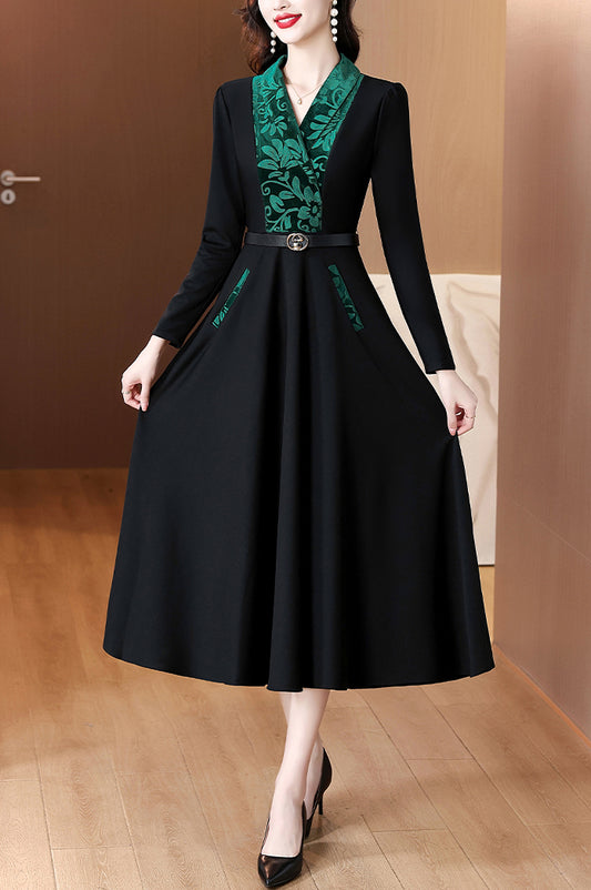 Black V-neck Fashionable And Elegant Mid-length Dress