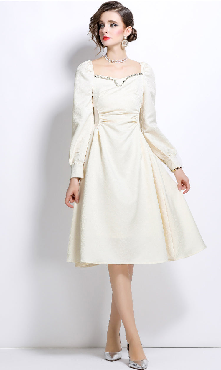 Jacquard Handmade Rhinestone Off-white Puff Sleeve Dress