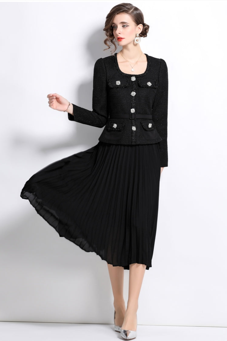 Black Long-sleeve Square Neck Stitching Pleated Large Swing Dress