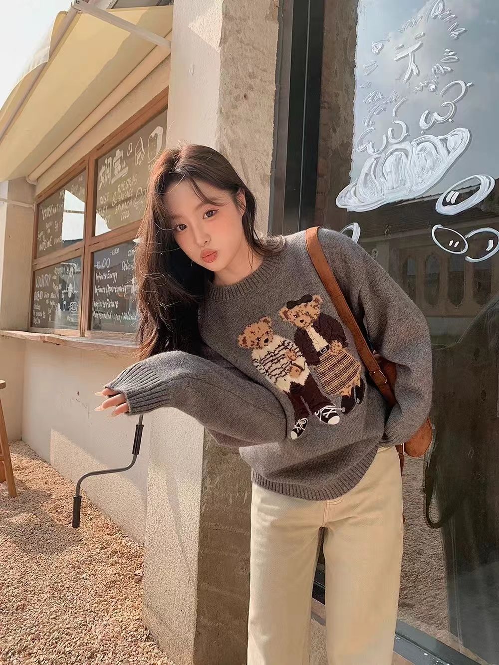 Cashmere Retro Cartoon Bear Jacquard Sweater For Women