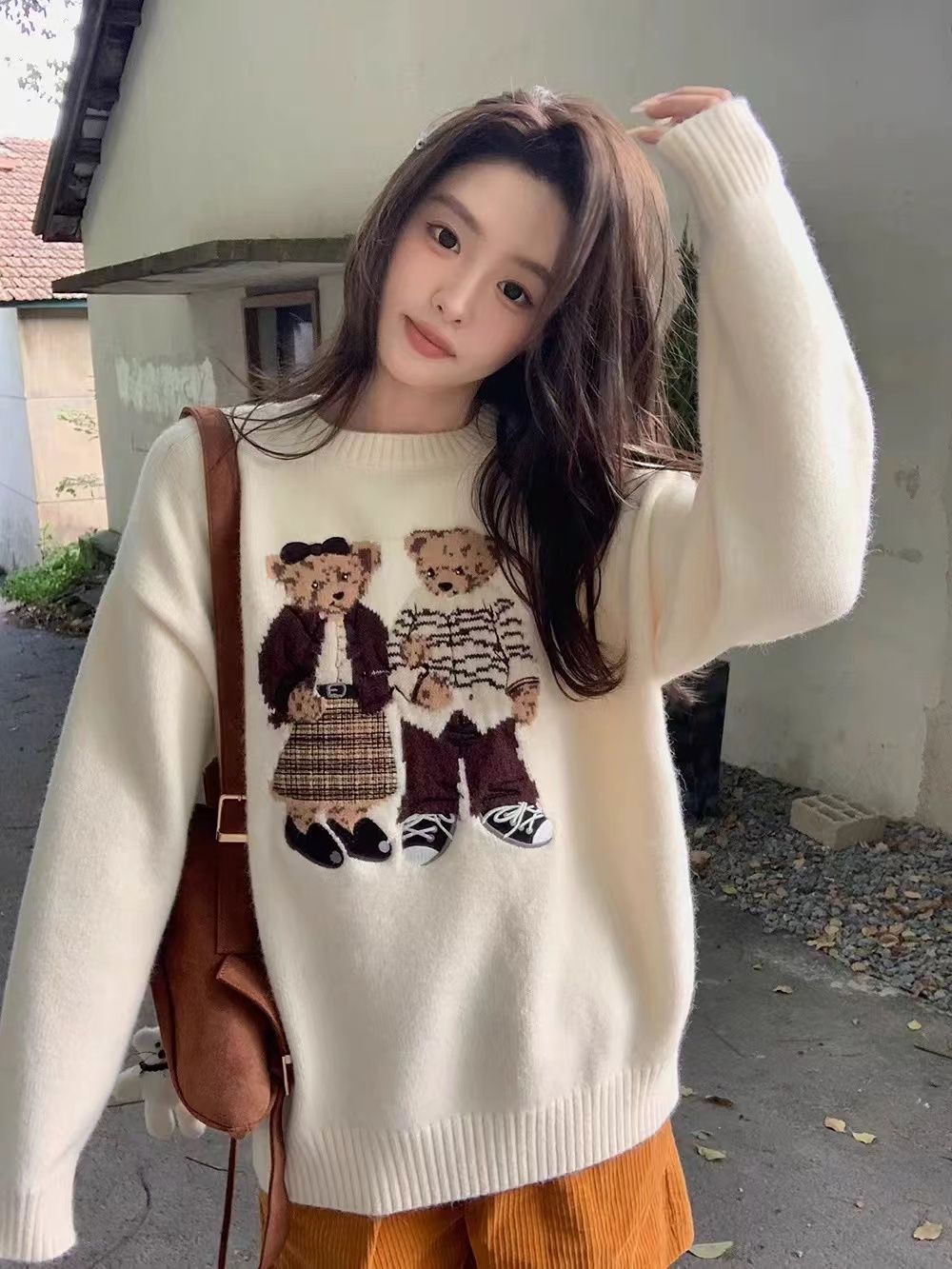 Cashmere Retro Cartoon Bear Jacquard Sweater For Women