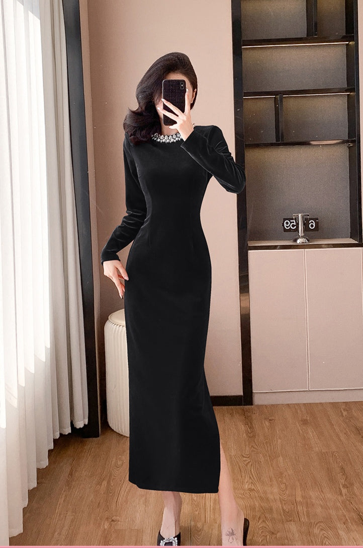 Hepburn Mid-length Velvet Elegant Dress