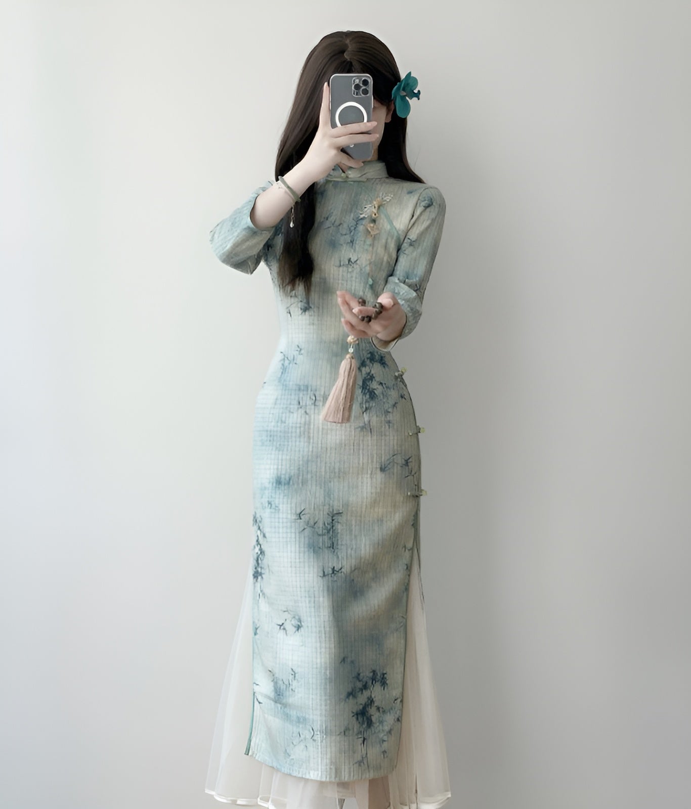 Misty Bamboo Long Sleeve Cheongsam [Single Cheongsam]