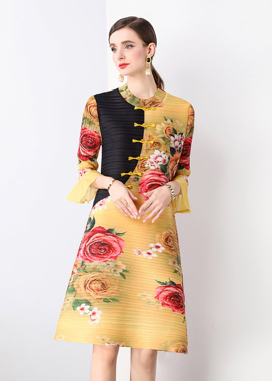 Retro Yellow Loose Floral Cheongsam